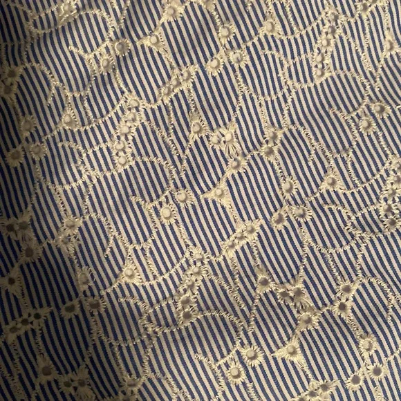 NWT Lilly Pulitzer Buttercup Shorts - Picture 3 of 4